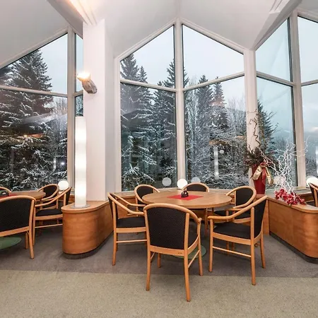 Interhotel Montana Špindlerŭv Mlýn