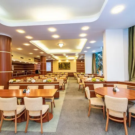 Interhotel Montana 3*