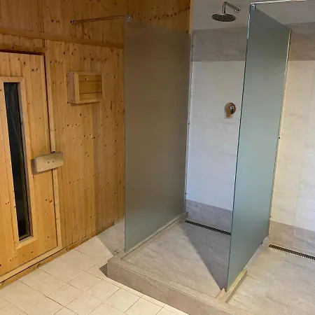 Interhotel Montana Hotel 3*