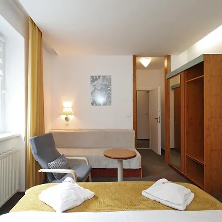 Interhotel Montana