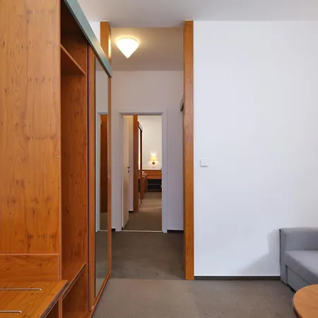 Interhotel Montana 3*