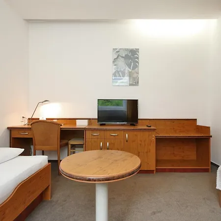 Otel Interhotel Montana 3*
