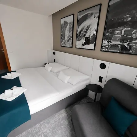 Horsky Montana Otel